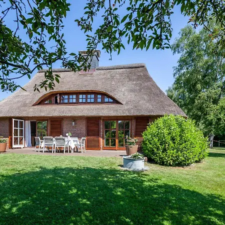 펜션 Reetselig Mit Pool Sauna Klein Barkau