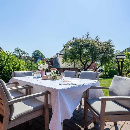 Reetselig Mit Pool Sauna Vakantiehuis *