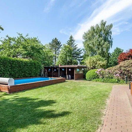 بيت للعطل Reetselig Mit Pool Sauna