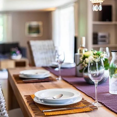 Reetselig Mit Pool Sauna Klein Barkau