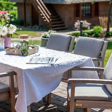 Dom wakacyjny Reetselig Mit Pool Sauna *