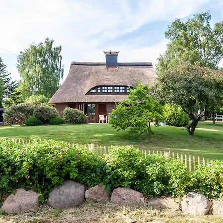 Reetselig Mit Pool Sauna Dom wakacyjny Klein Barkau